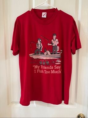 Vintage Red Graphic Fishing Humor Funny T Size L Large 42-44